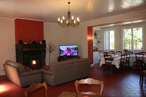 Gîte in the heart of the Chaîne des Puys