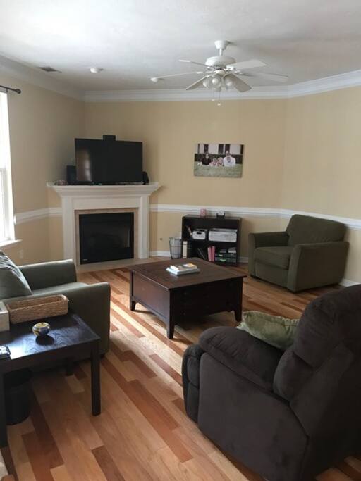 Living room 2