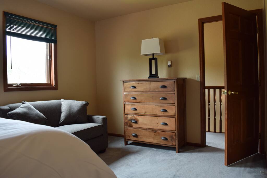 With fine linens and mattresses, you'll sleep like a baby.