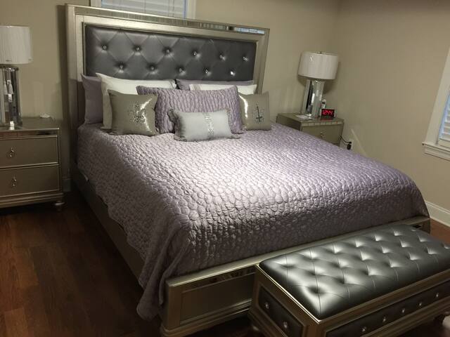 The Magee Manor Bed And Breakfast