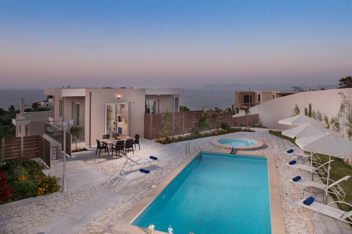 Dream sea view family Villa 10m walk from beach