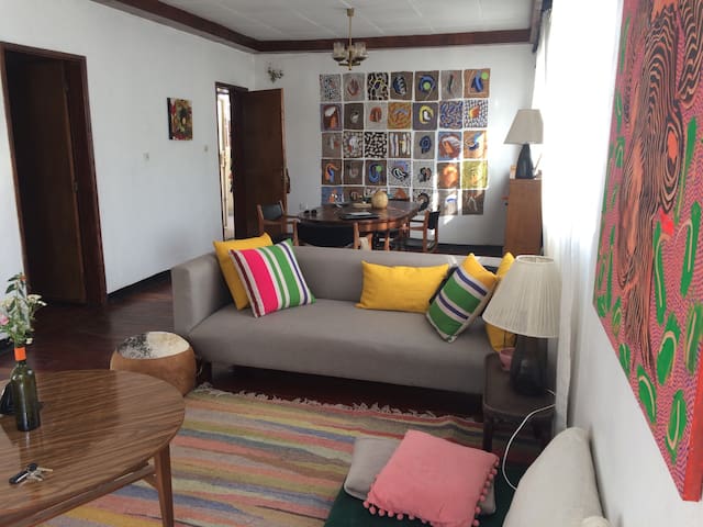 Villa in Armenian quarter with lush garden