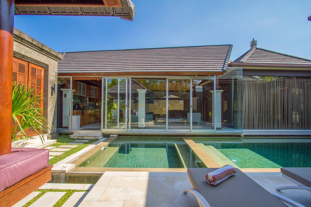 Villa from outside and pool