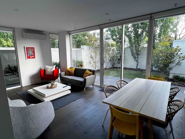 Melb Family Stays most popular Hawthorn property