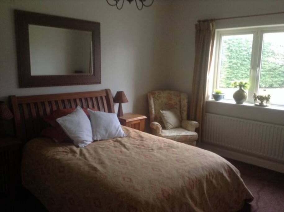 Private bedroom