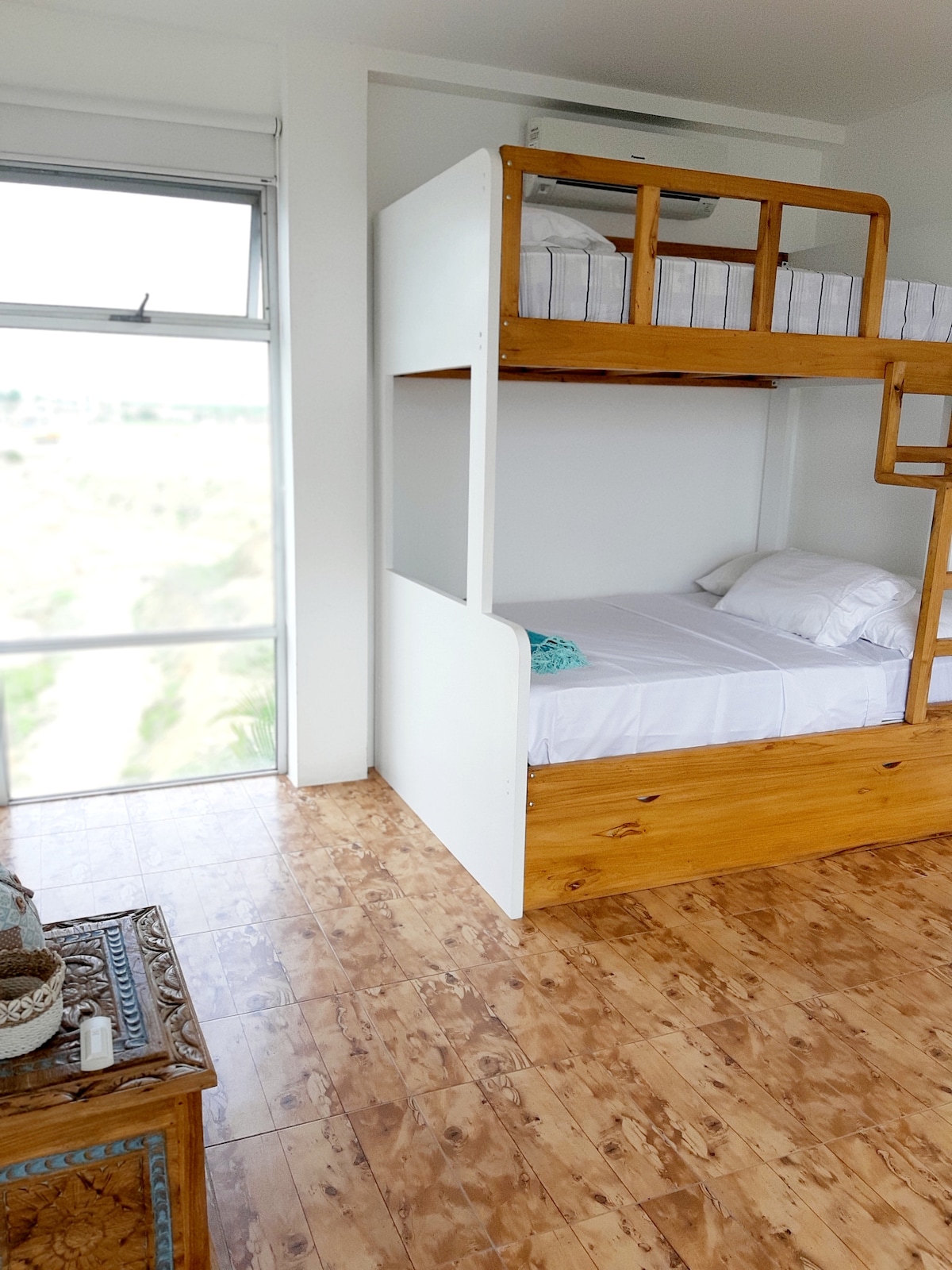 ห้อง 2 ชั้นบน/ห้อง 2 ชั้นสูง