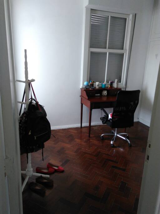 Quarto. Serão colocados 2 colchões.