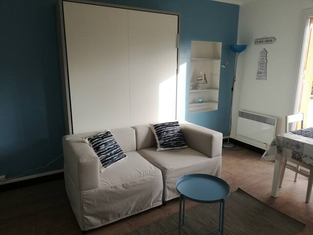 T1 apartement in Cassis near center