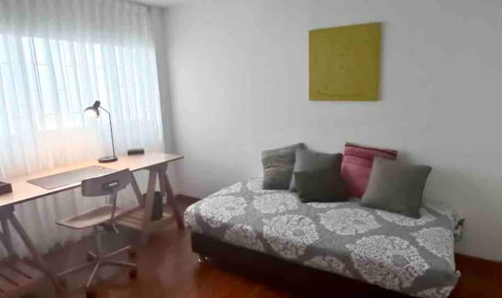 საძინებელი 2