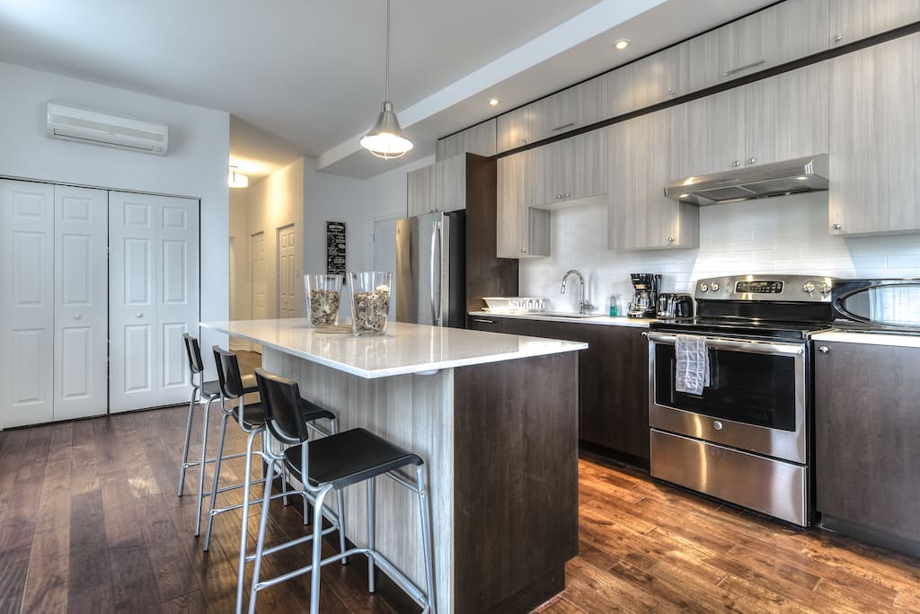 Breakfast Bar