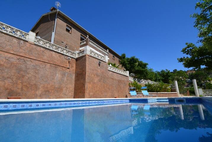 Club Villamar – Poppy gallery image 5