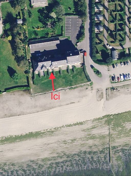 Parking privé, residence avec accès direct à la plage