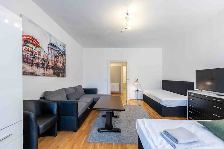 Big Central Berlin City Mitte 4rms Flat 1alocation - Berlin