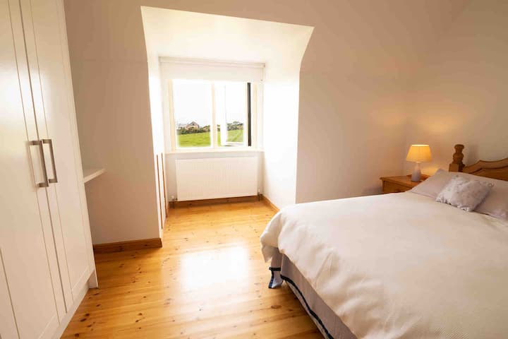 חדר שינה 3 (מקומות שינה 2)