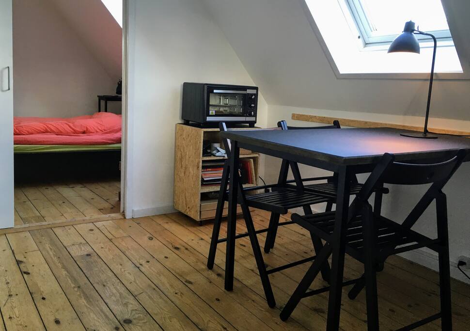 Dining- og working table