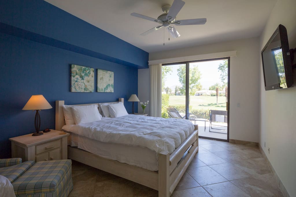 Master bedroom - King size bed