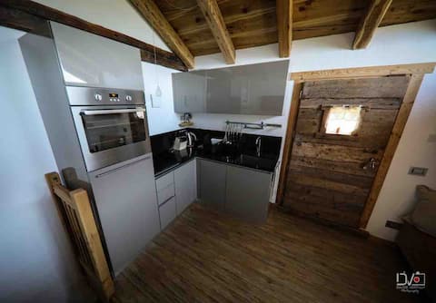 Top Airbnb: Lo Grenier - Chalet con vista a Saint Barthélemy in Aosta Valley