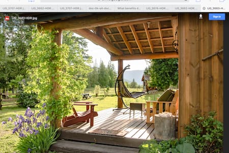 North Shuswap/ Crowfoot Mtn BC Canada Cabin