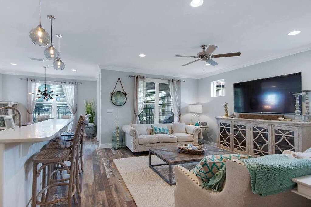 Open concept kitchen & living