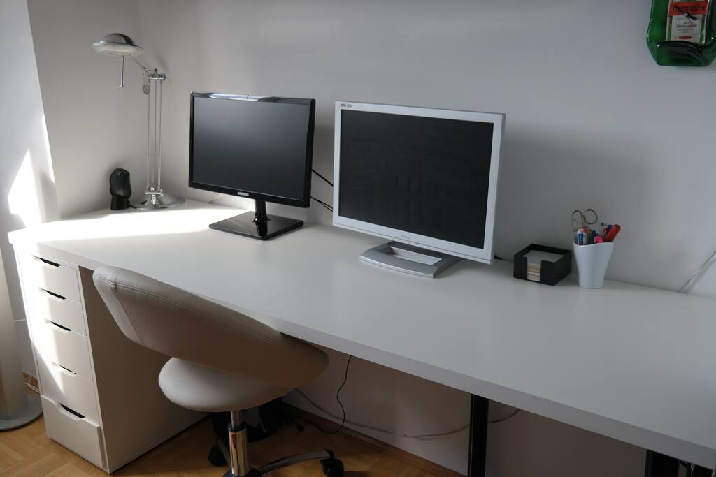 Arbeitszimmer