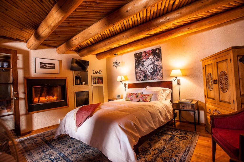 2nd bedroom - the casita. It has great ambient lighting, sitting area, 1/2 bath, mini fridge and Keurig coffee maker.