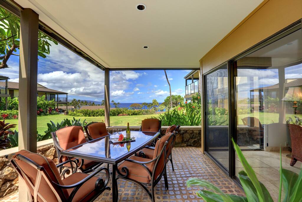 Large Lanai with plenty of room for entertaining or just enjoying the great view
