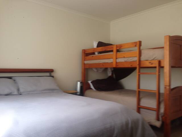 Beautiful Spacious and Light Filled gallery image 5