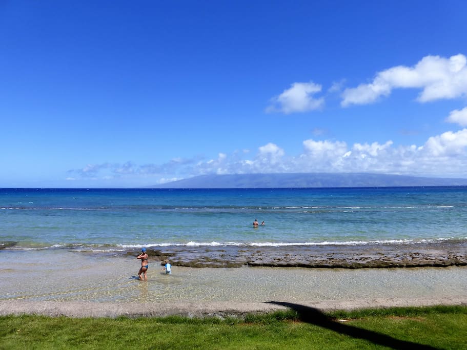 Come play in the pacific, just steps from your lanai