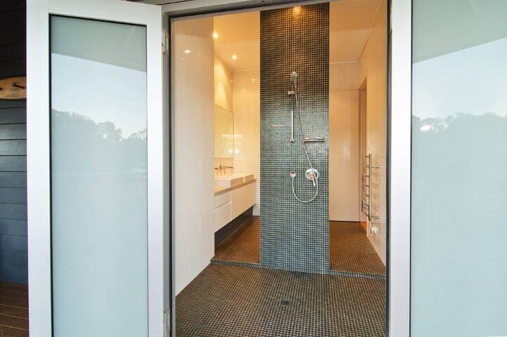 Injidup House gallery image 4