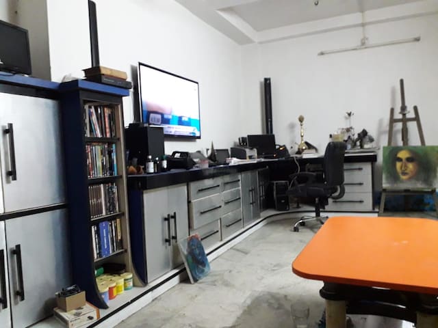 Santiniketan Home-stay