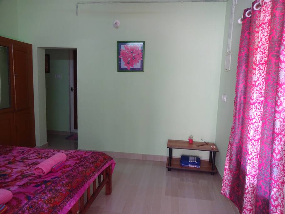 Deluxe Balcony Room