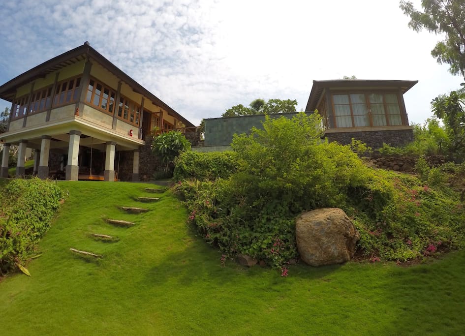 Overview Villa Naga