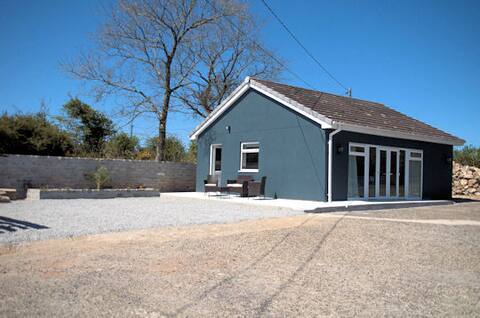 Self Catering Bed Studio in rural Location