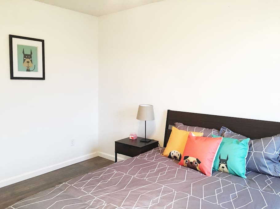 Bedroom #1 with a comfy queen size memory foam mattress