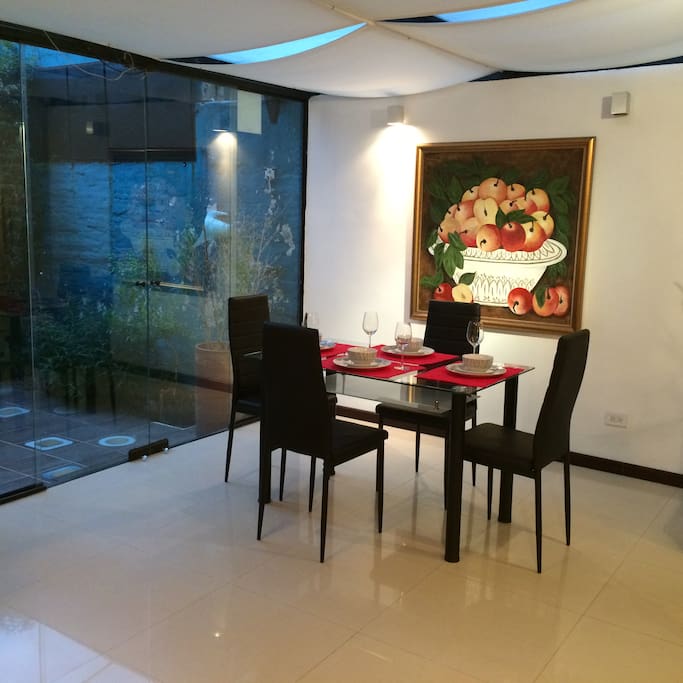 ACOGEDOR COMEDOR