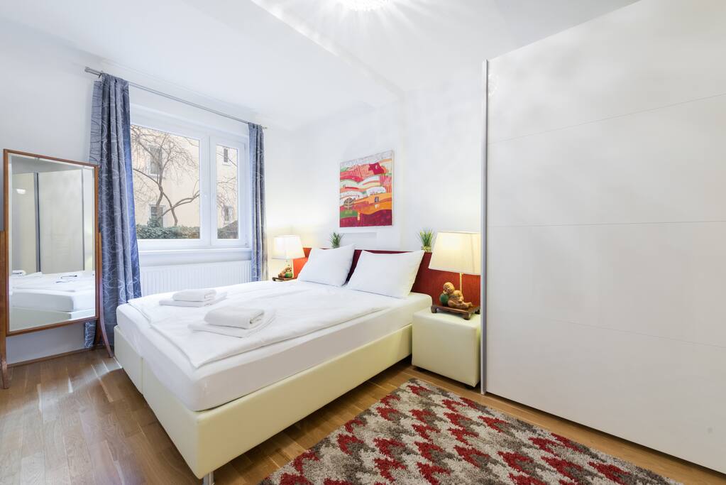 Perfectly quiet bedroom