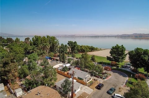 lake view home only steps away from local park