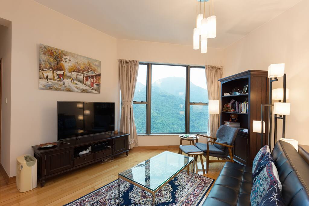 Living room.