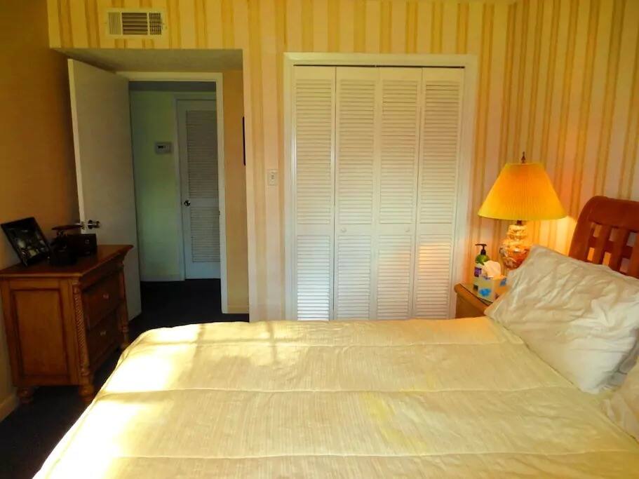 Your guest bedroom with queen size bed