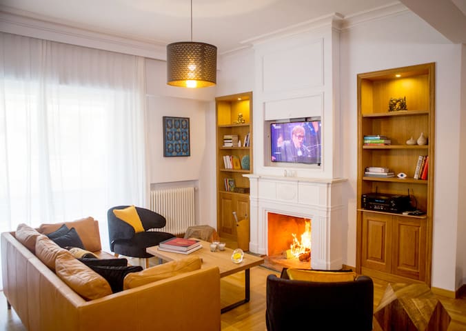 Central & Elegant – Bluscapes Home