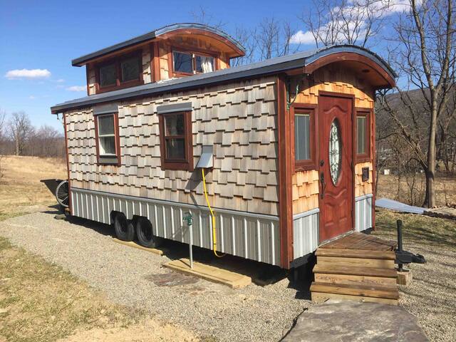 Airbnb Naples Vacation Rentals Places To Stay New York