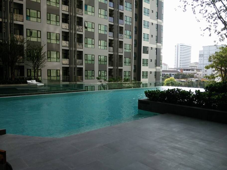Swimming pool 3st floor