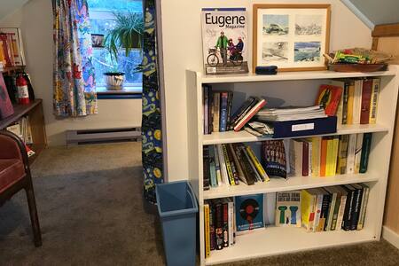 Cozy Attic Room  with Front Porch