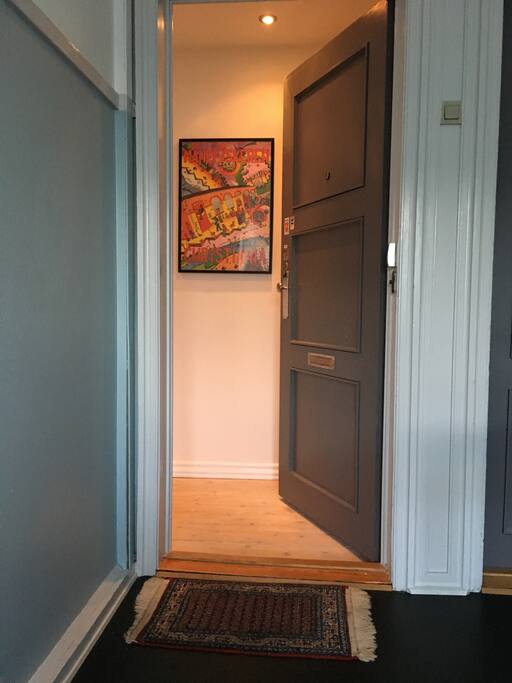 Entrance (Door)
