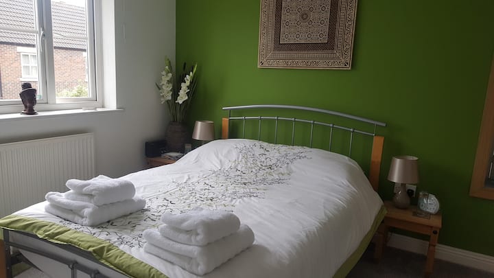 Riverside home with double ensuite