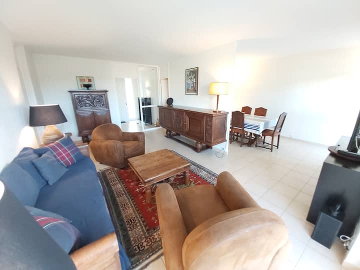 Bel Appartement Familial Ensoleillé -Parking-wifi - La Teste-de-Buch