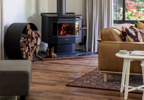 Popular Airbnb listing: Nest House Bright in Bright