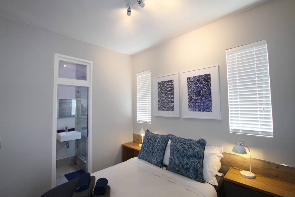 Bathroom off Bedroom
