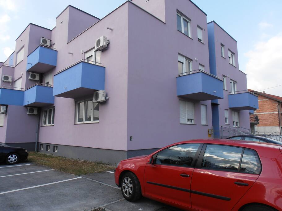 Building - the apartment is on the first floor.