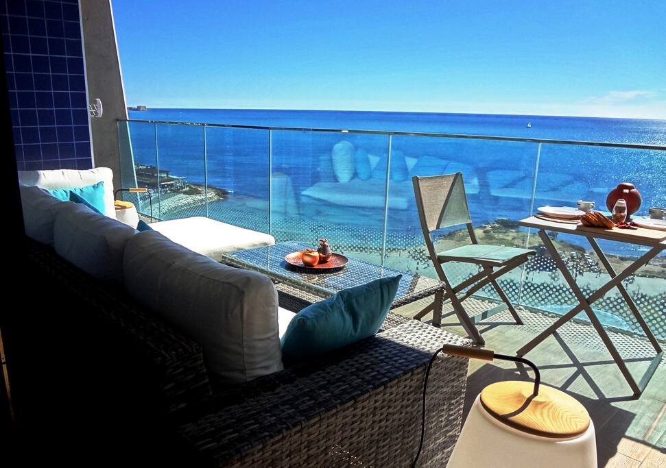 Lounge on the terrace.